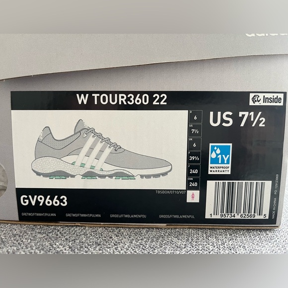 ADIDAS W TOUR360 22 Women’s Gray & Green Golf Shoe Size 7 1/2